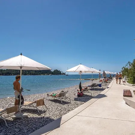 Appartement 2 Bedroom Cozy In