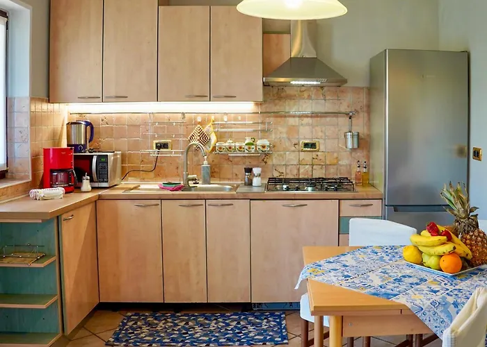 2 Bedroom Cozy In Appartamento